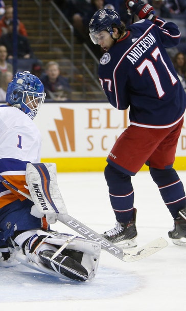 Greiss, Cizikas power Islanders past Blue Jackets 3-0